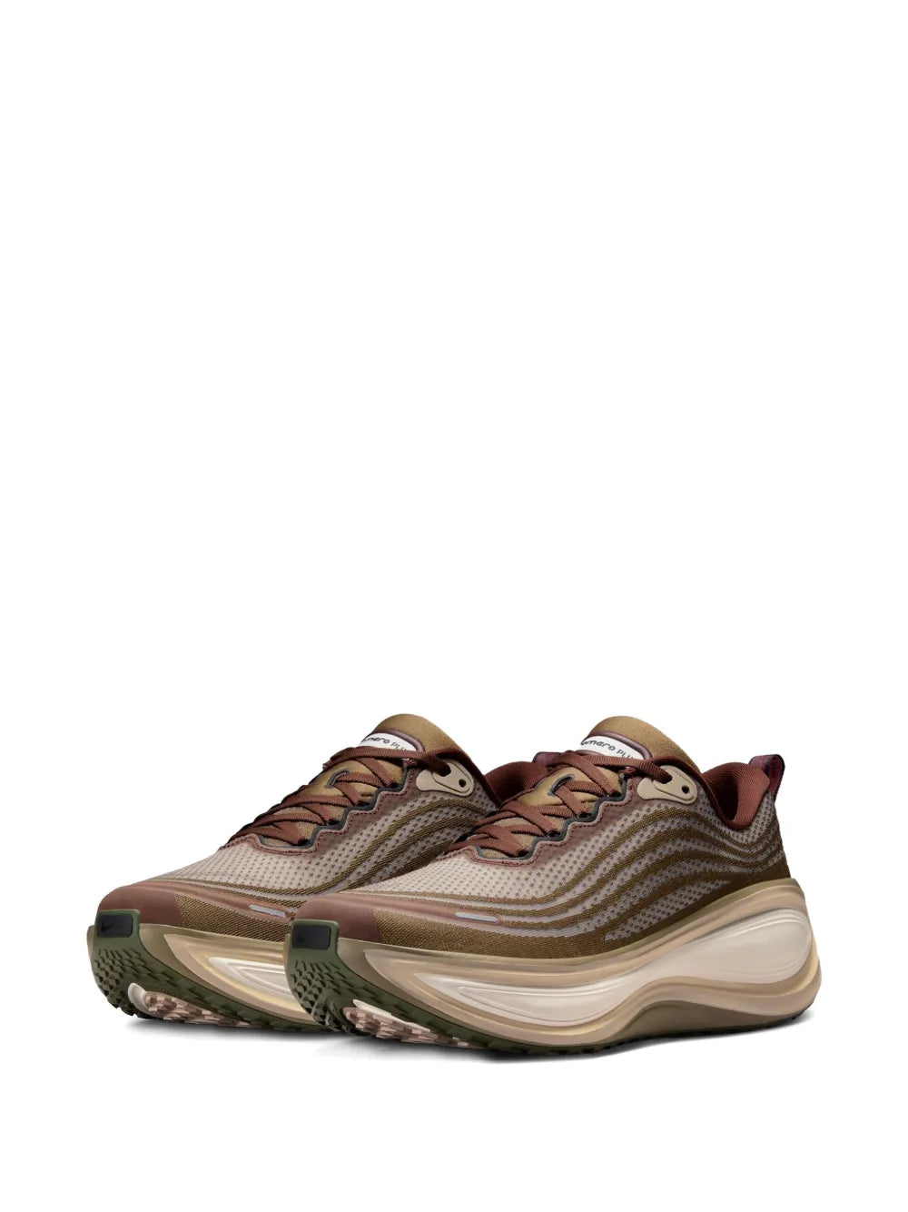 Nike Vomero Plus Low-Top Sneakers