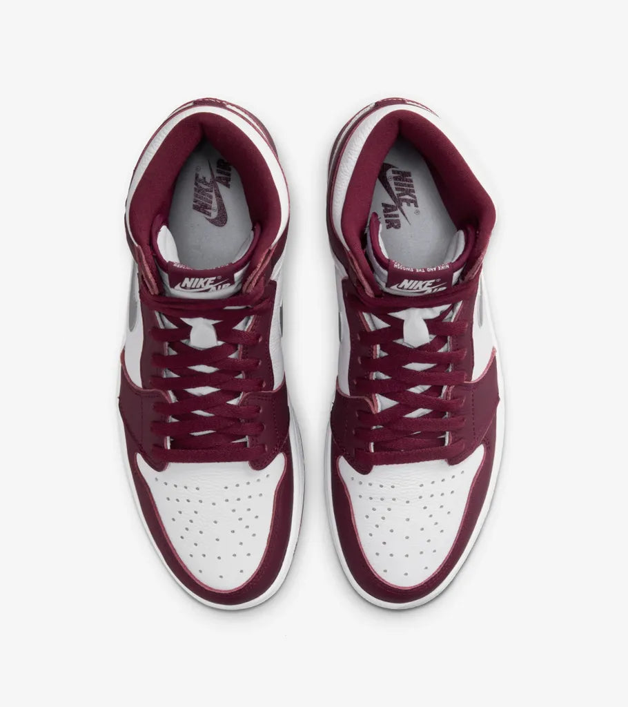 Nike Air Jordan 1 Retro High OG First in Flight Women's Shoes